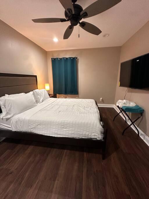 Appartamento Bright 2Br Apt 8 Min To Jfk And 5 Min To Mall Valley Stream Esterno foto